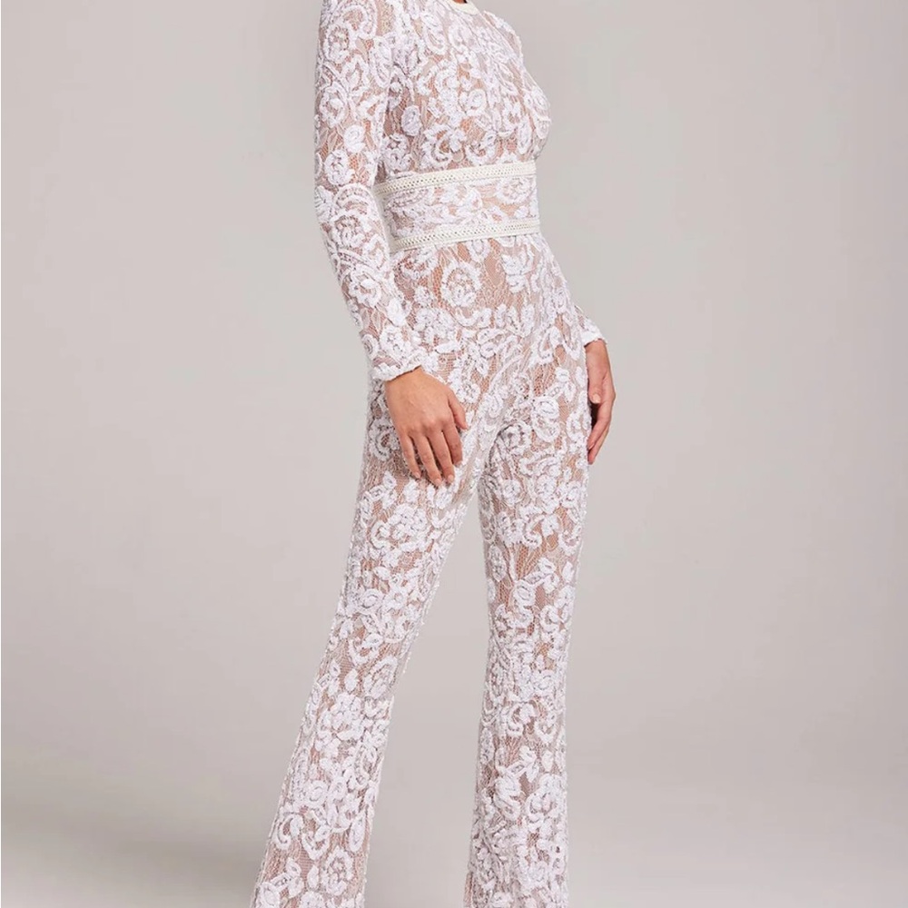 Elegant White Lace Jumpsuit